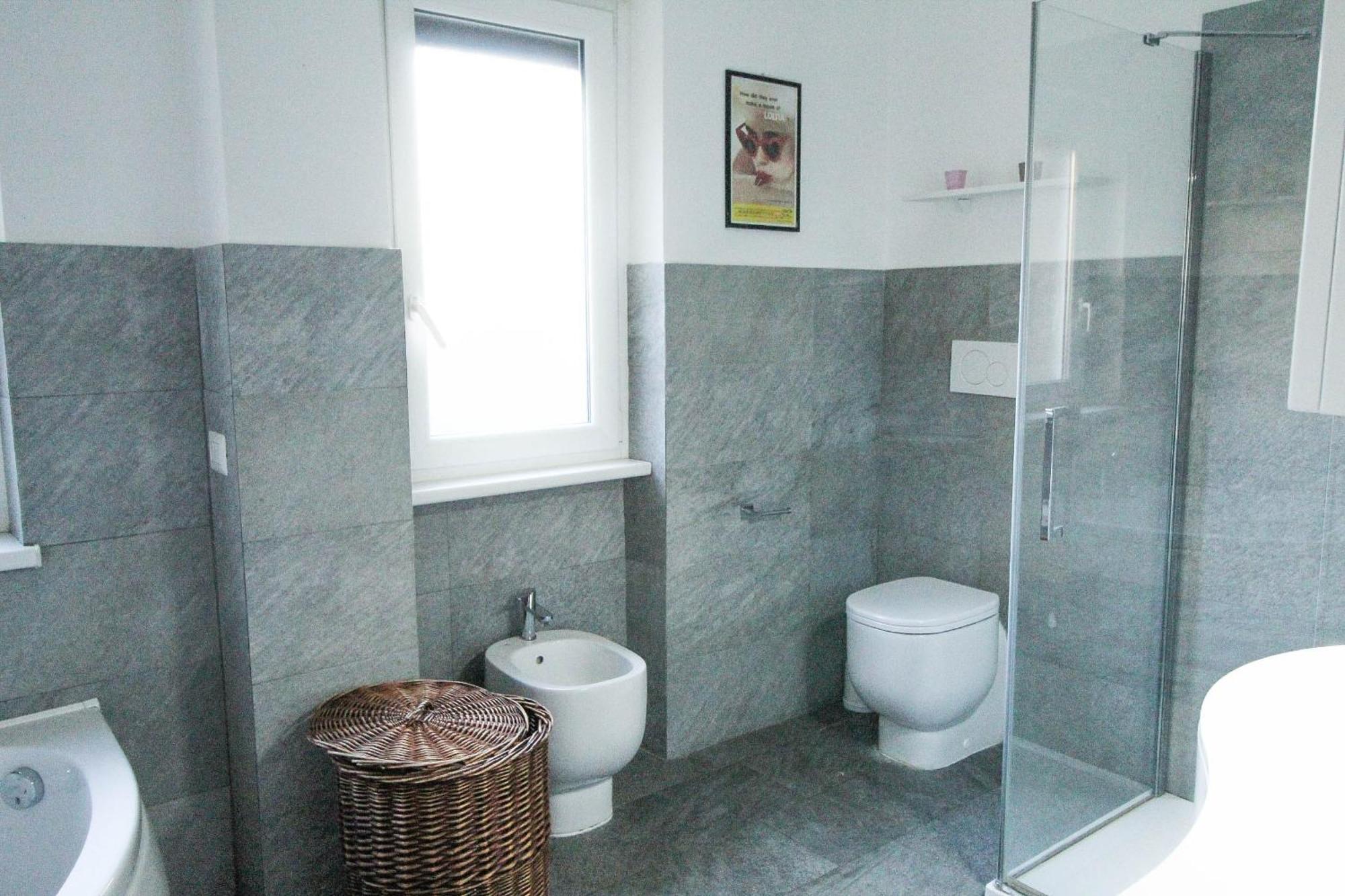 Apartment 7re Eur